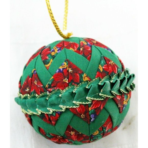 Quilted Christmas Ornament Green Red Floral Pattern Poinsettias Ribbon Decorated - Picture 5 of 8